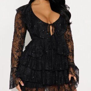 Lace Mini Dress- Black